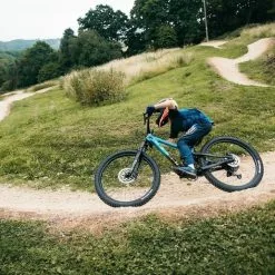 MARIN Bikes RIFT ZONE JR 26" Full Susp. MTB 2023 -Croozer Verkäufe 23 rz26 action 4