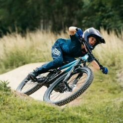 MARIN Bikes RIFT ZONE JR 24" Full Susp. MTB 2023 -Croozer Verkäufe 23 rz26 action 3