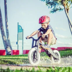 Wishbone Bike 3-in-1 Recycled Edition 2 Laufrad 13 Wishbone Bike 3-in-1 Recycled Edition 2 Laufrad -Croozer Verkäufe wishbone re lifestyle09fdd